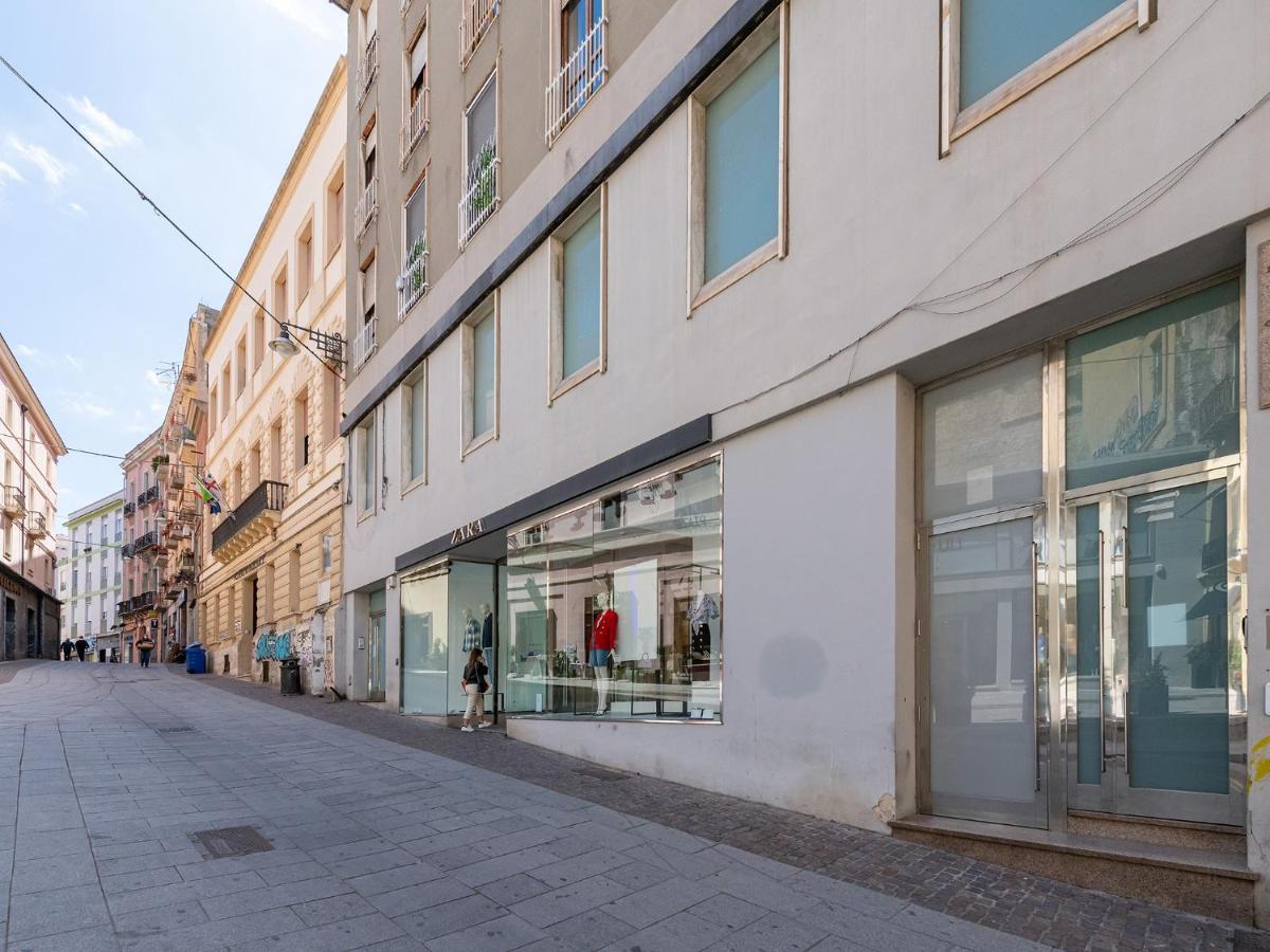 Apartment On Shopping Street Cagliari Exterior foto